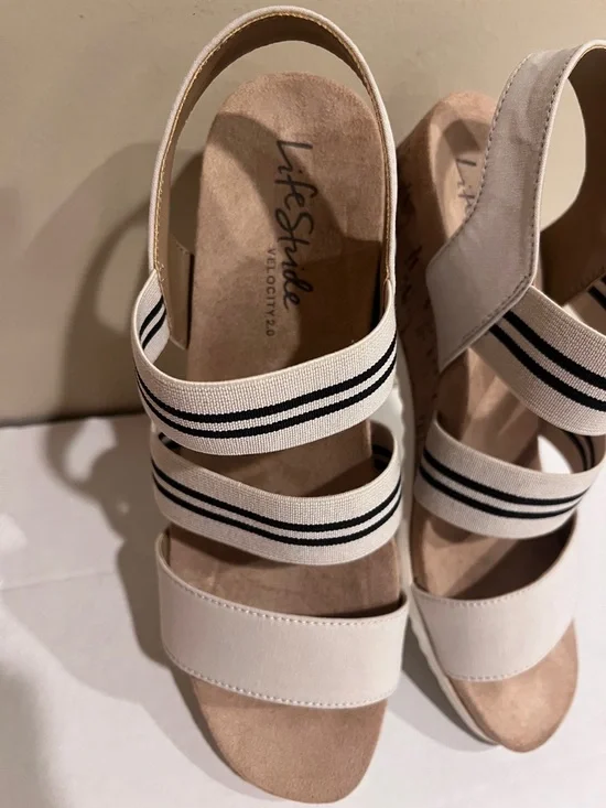 Life Stride Cream/Black Strappy Stretch Slip-in Platform Open Toe Sandals Sz 9 - Picture 7 of 14